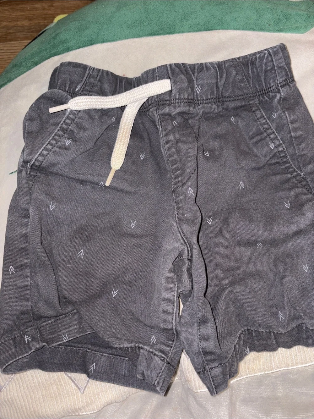 3/$20! Boys kids XS (sz 5) shorts Old Navy Black Shorts w Drawstring
